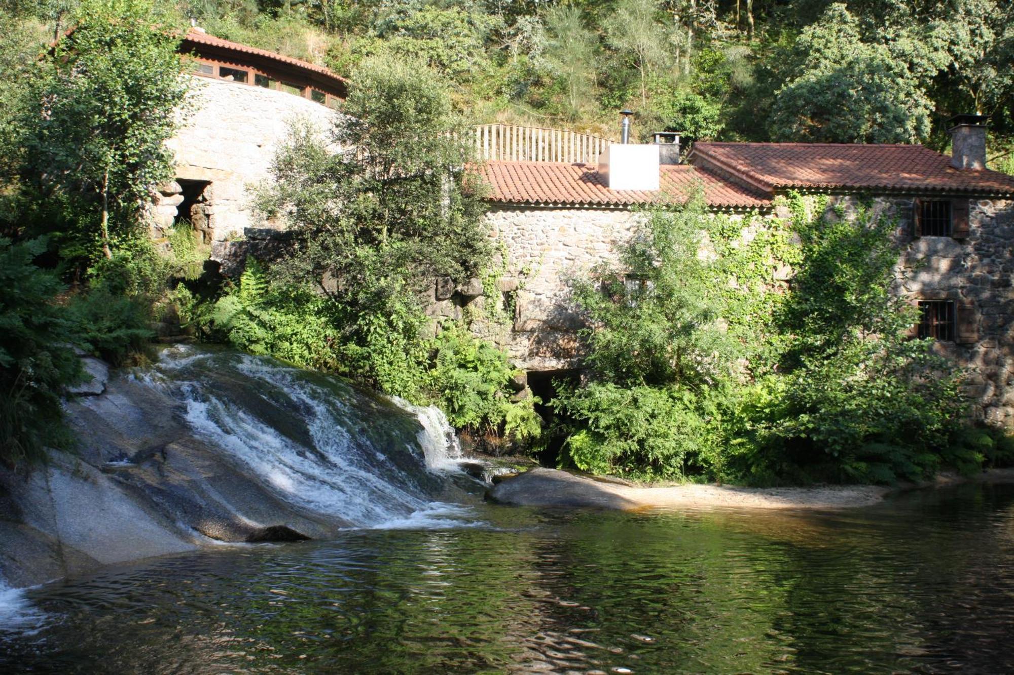 Апартаменты Casa Da Alfondega Кальдас-де-Рейес Экстерьер фото